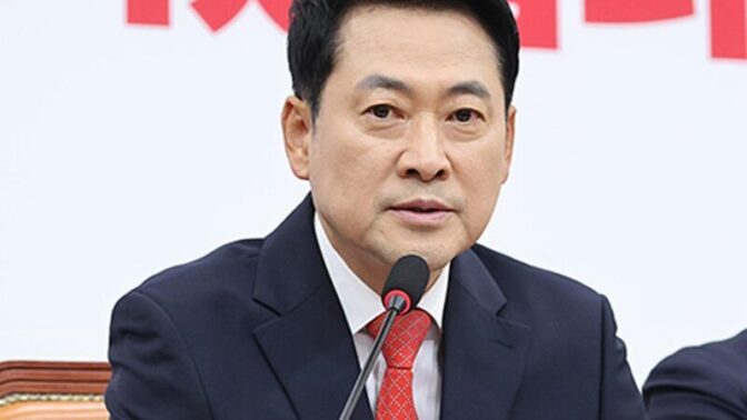 「入院」張東赫、急報に支持者パニック…容態を心配する声相次ぐ