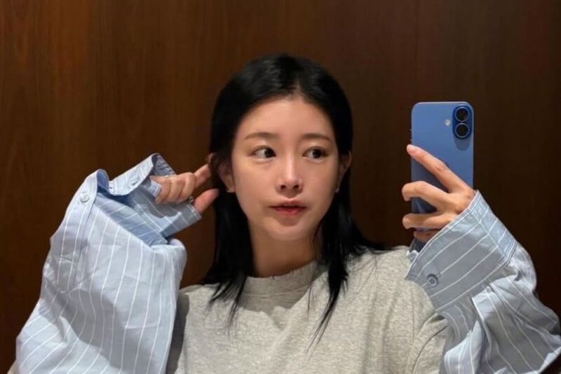 소연, ♥조유민 월드컵 '낙마'에도 멕시코전 시청 인증샷…변함없는 태극기 응원