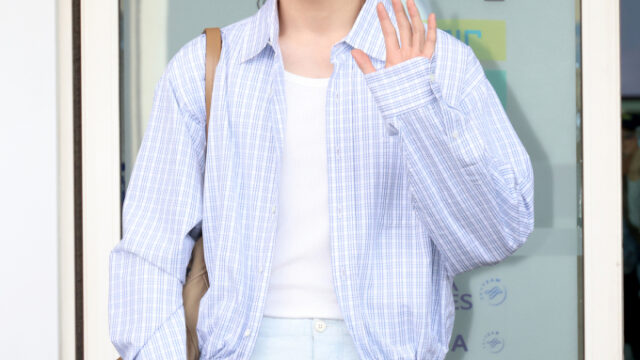 NCTジェヒョン、除隊後さらに輝くビジュアルに釘付け