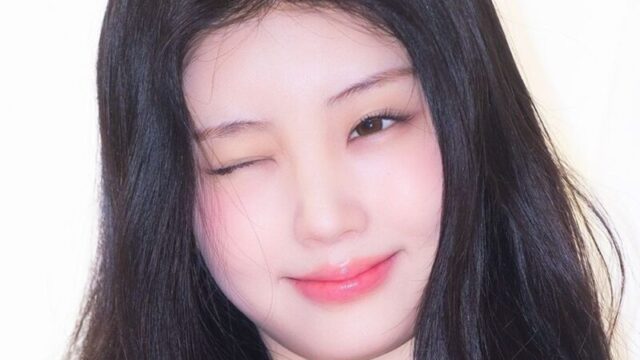 [タイトル]
ILLIT ウォンヒ、一人で江南に来てスカウトされる→「名刺もらえず信じられなかった」（『あぐんじん』）