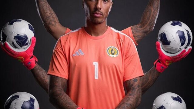 W杯新記録！37歳ベテランGKが驚異の15セーブ「歴史に残るパフォーマンス」