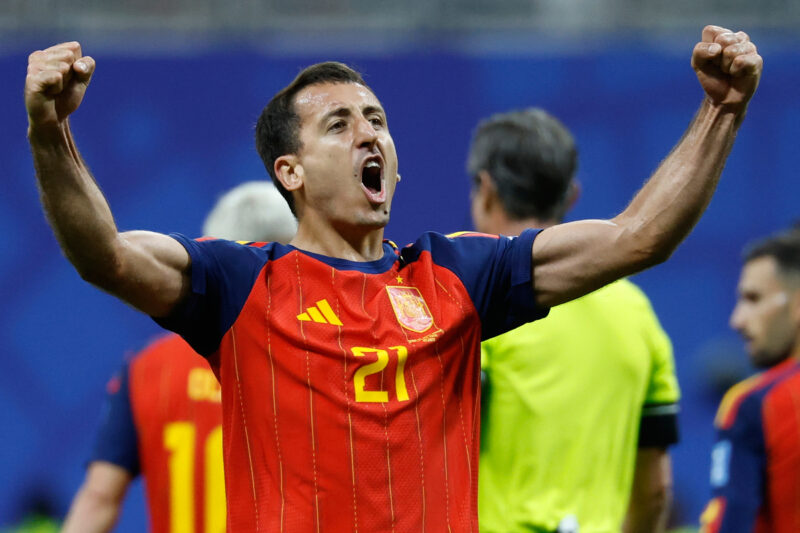 スペイン、前半から怒涛の3発!プライドを取り戻す快勝劇でサウジアラビアを圧倒
