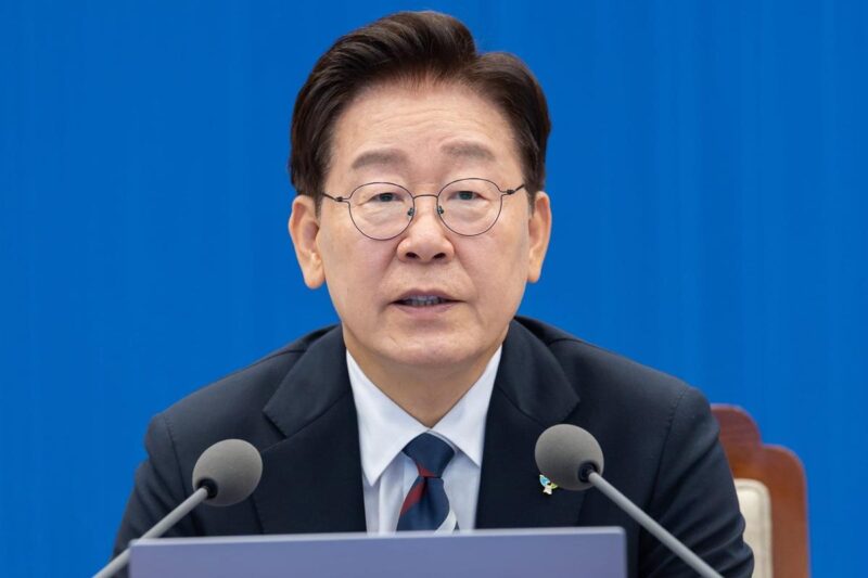 支持率低迷の李氏、国民に切実な訴え「どうか力を」