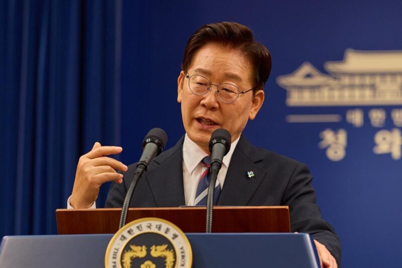 支持率低迷の李氏、国民に切実な訴え「どうか力を」