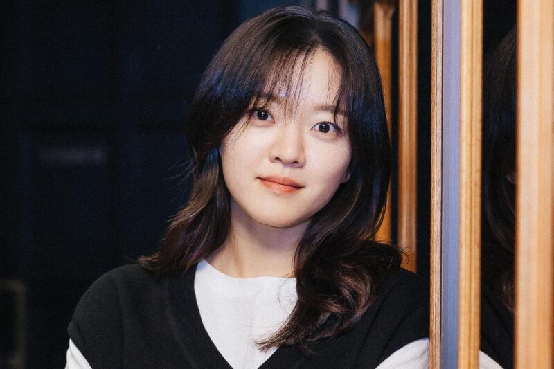 홍상수 감독, 32세 연하 김민희와 열애 중 ‘폭로’ 등장… 파장 확산