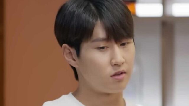イ・ガンイン、洪明甫監督を拒否か…「別の監督」に言及