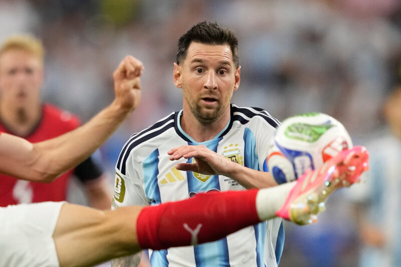 メッシ、PK失敗を払拭する2戦連発！W杯通算最多得点記録を更新し新たな伝説へ