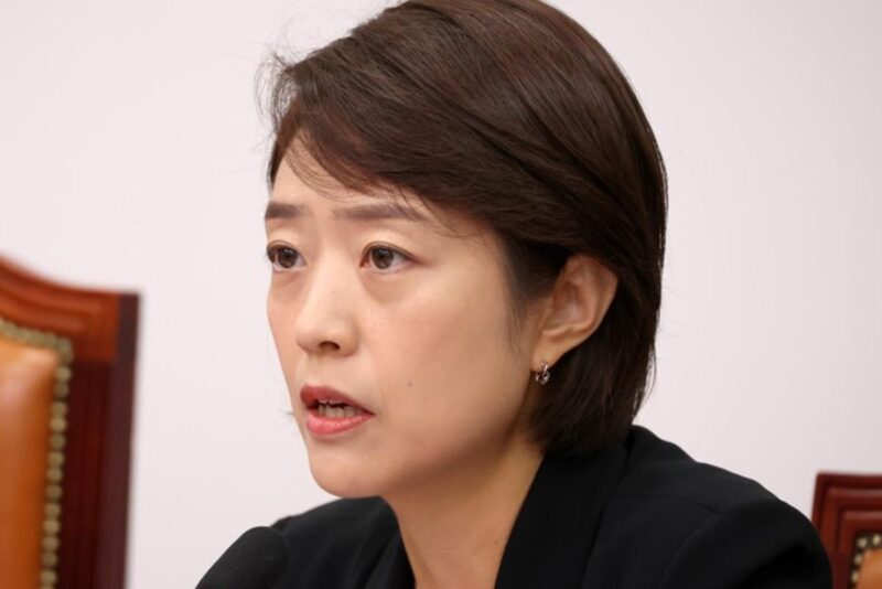 「2030세대의 민주당 이탈」… 전례 없는 위기 직면