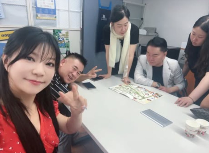 「医師姉さん」イ・ジニョン、龍門市場の「市場アベンジャーズ」に合流！「永久TV」撮影完了を報告