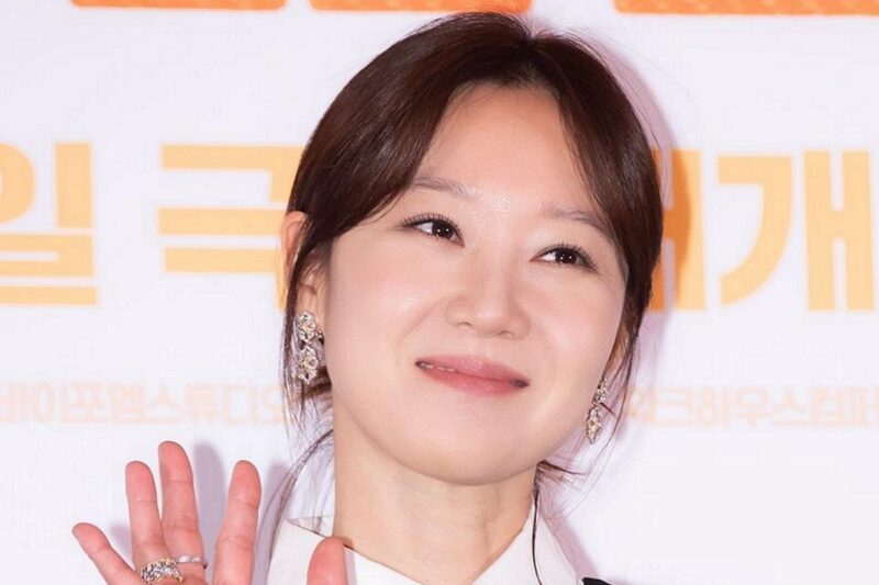 コン・ヒョジン、待望の報告に祝福の声続々　夫ケビン・オとの幸せな近況に注目