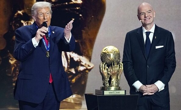FIFAインファンティーノ会長、トランプ氏とのW杯決勝観戦を明言「我々はいつも一緒」