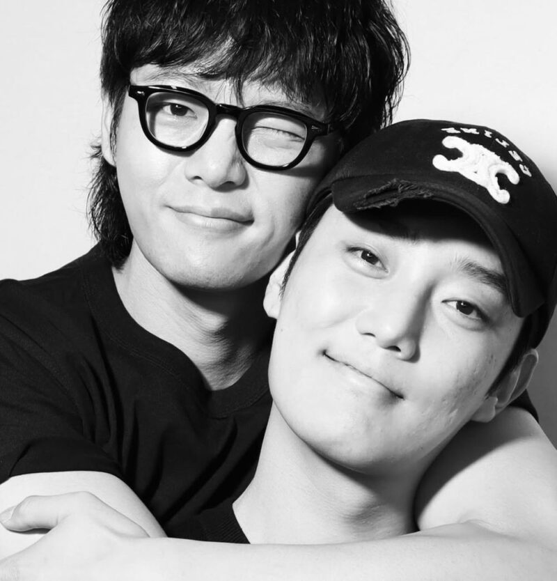 「視聴者の皆様にお詫びします。酒まで飲みました」…“참교육”ヴィランたちのリアル集合が激写される