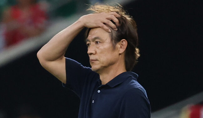 洪明甫監督、南ア戦の衝撃ドローに「結果は監督の責任」…金玟哉はふくらはぎ負傷で交代
