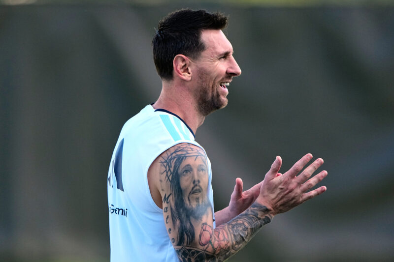 「サッカーの神」メッシ、4年後のW杯出場に含み　39歳誕生日を迎え「一日一日を大切に」