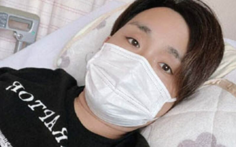 「ステージ4胃がん」の人気芸人、活動休止から1年で衝撃の近況…「一旦休止することに」