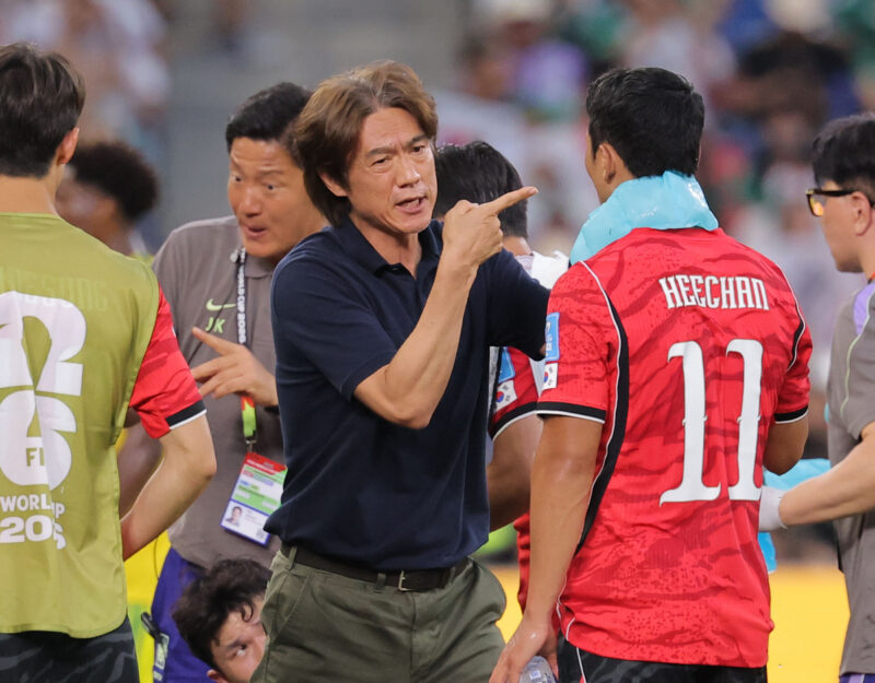 洪明甫監督、年俸は「W杯16強」級？20億ウォンではなく37億ウォン受領説が浮上