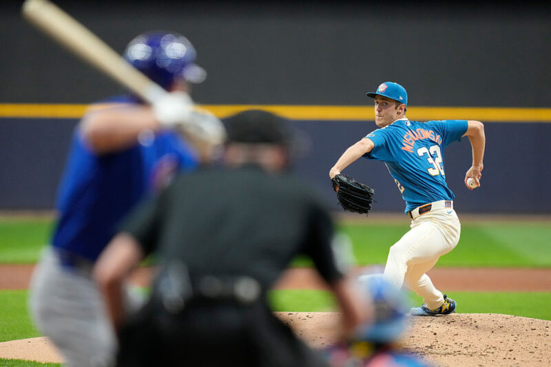 ミルウォーキーのミゼロウスキー、169.8キロの剛速球を計測！自己最速＆今季MLB3位の衝撃投球