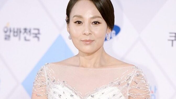 故チョン・ミソン、うつ病闘病中にホテルで遺体発見…早くも7回忌