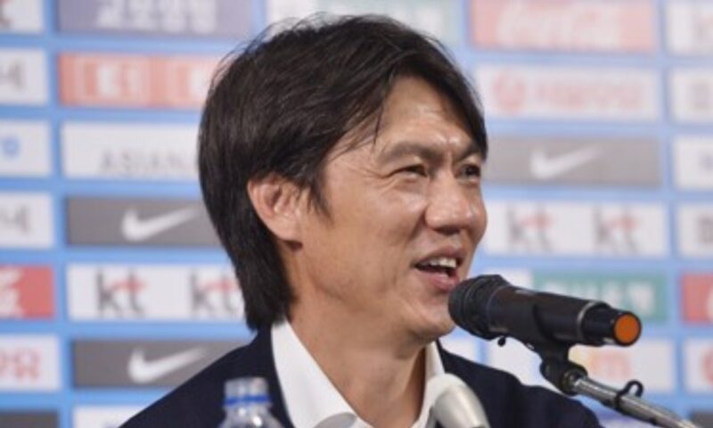 洪明甫代表辞任の中…「立入禁止」に続き今度は「立入歓迎」の掲示