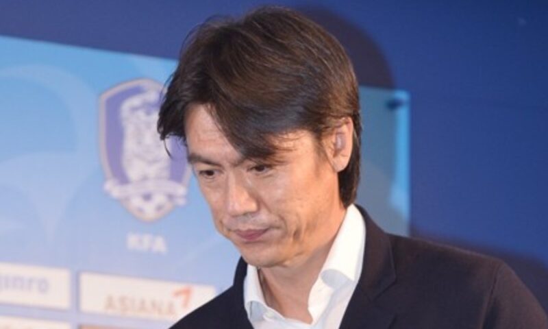洪明甫代表辞任の中…「立入禁止」に続き今度は「立入歓迎」の掲示