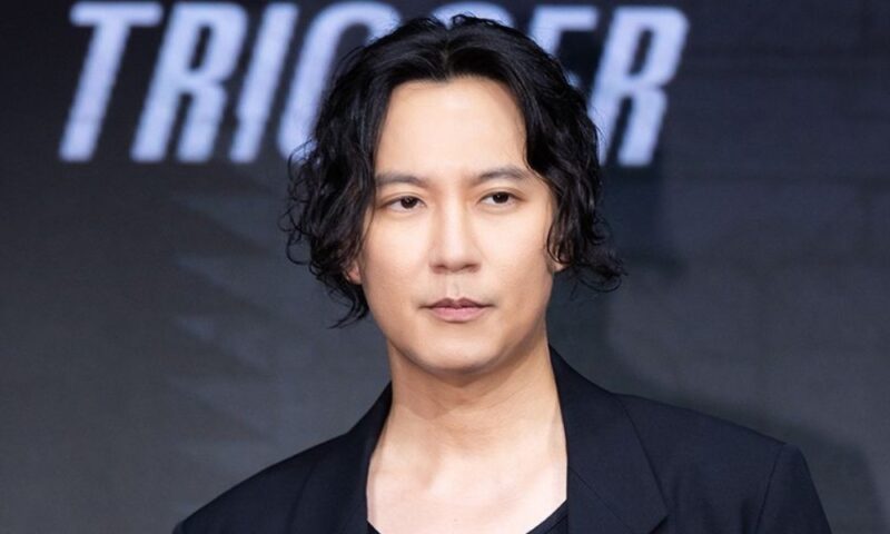「“半分死んでいる”…キム・ナムギル、意味深な投稿にファン衝撃」