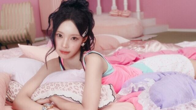 「リセンヌ」、7月カムバック…KARA「Pretty Girl」をリメイク
