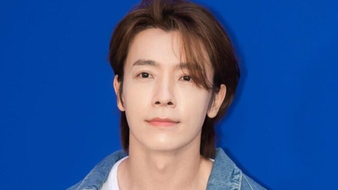 SUPER JUNIORドンヘ、ステージで倒れる…事務所が公式コメント発表