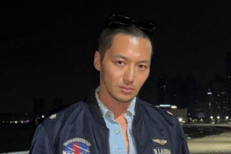 변요한, 티파니 영과의 투샷 공개에 팬들 '술렁'… 무슨 일?