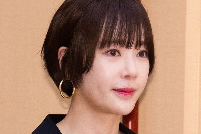 ファン・ジョンウム「横領→謹慎→復帰」意味深長「誰も知らない山で暮らしたい」