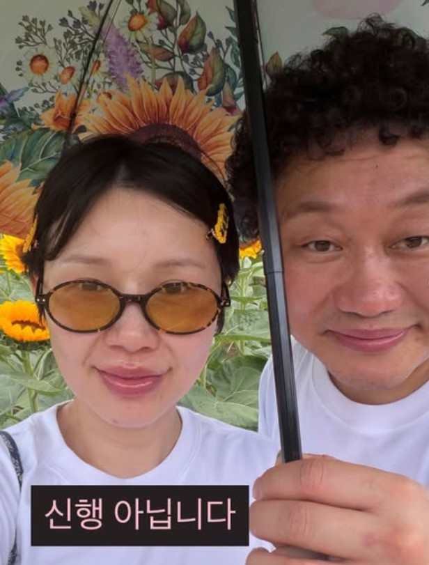 カリナム、ひまわり畑で満喫！「かぼちゃの花を探して」ユーモアあふれるテロップに爆笑の声