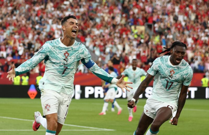 ロナウドがPK弾！ポルトガル、劇的逆転勝利で決勝トーナメント進出決定