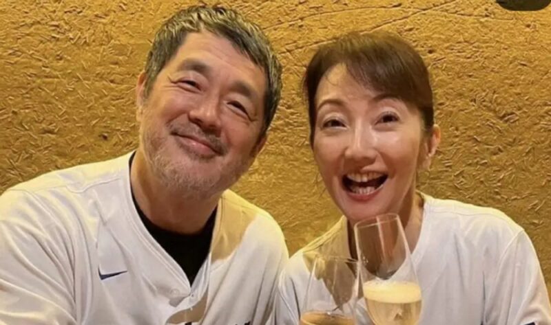 妊娠中に子宮がん→代理母出産の女優、23年ぶり双子の息子の近況公開