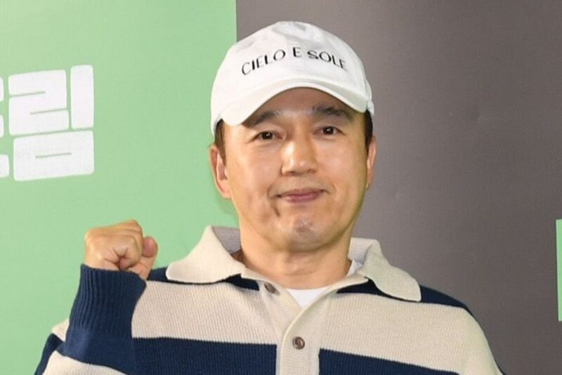 「本人ですか?」…58歳キム・グァンギュ、ふさふさヘア→軍服姿の“全盛期”ショットが話題