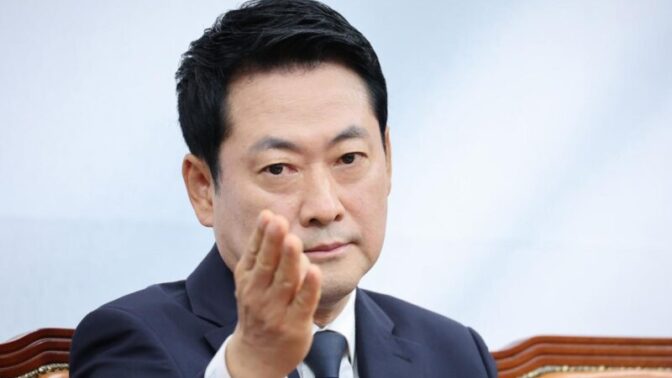「民主党と選管は共犯」…張東赫議員の爆弾発言に韓国ネット騒然