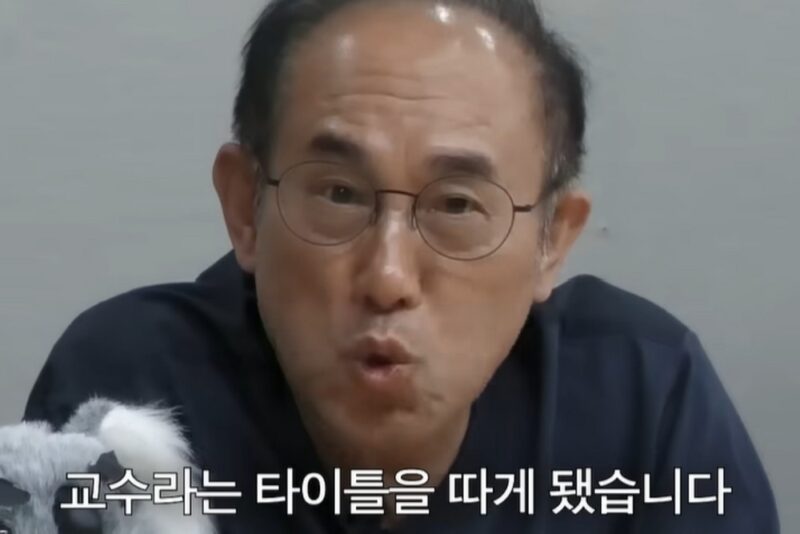 「教授は神が授ける席」…65歳のチョン・イルヨン、30年越しの夢を叶える