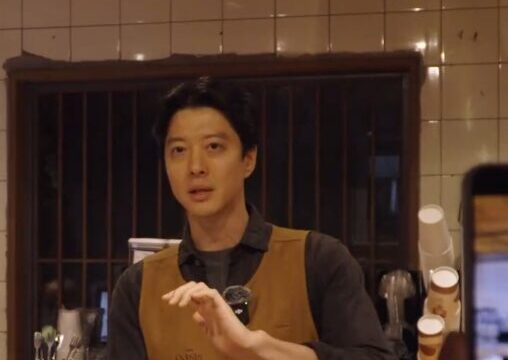 イ・ドンゴン、済州島のカフェが「工事中」で物議…再整備へ