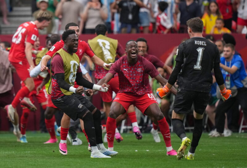 スイス、PK戦の末にコロンビア撃破！72年ぶりW杯ベスト8進出の快挙