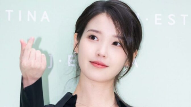 IU、大君夫人騒動から2ヶ月…静かに綴った「会いたかった」にファン熱狂