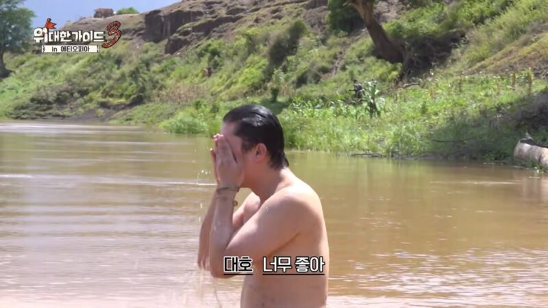 김대호、全裸で川に飛び込む「恥ずかしくなかったし、気持ちよかった」（『偉大なガイド3』）