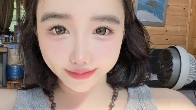 パク・ボム、突然の作曲家デビュー宣言にファン驚き「えらもるげった（もう知らない）」