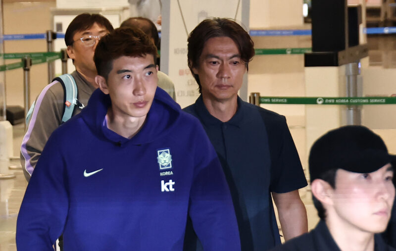 洪明甫監督、謝罪文を発表「最後まで責任を果たす」　22日の国会聴聞会出席を約束