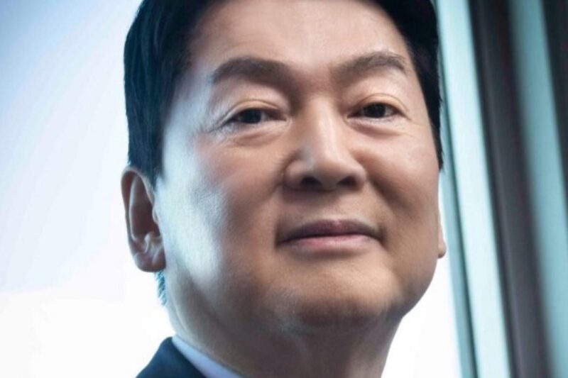 アン・チョルス氏、沈黙を破り「法廷」へ