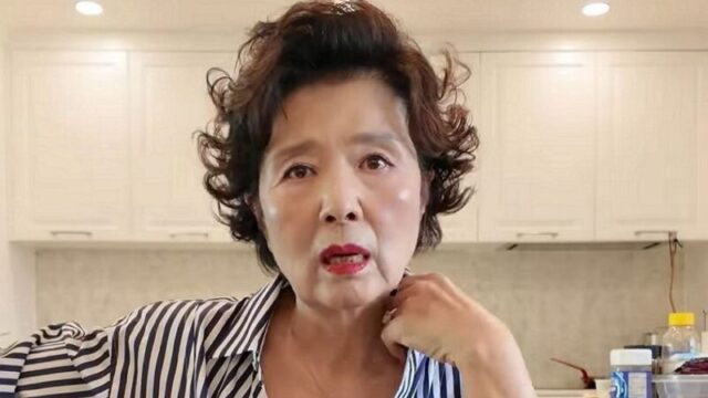 74歳シングルのユン・ミラ、巫女の占いにゾッ「絶対に結婚してはいけない人→そばに誰もいてはいけない」