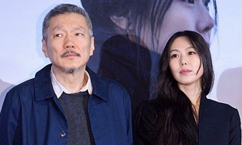 ホン・サンス、新作「눈 둘 데가 없네」で復帰 キム・ミニとの不倫シーンが話題に 婚外子出産から1年