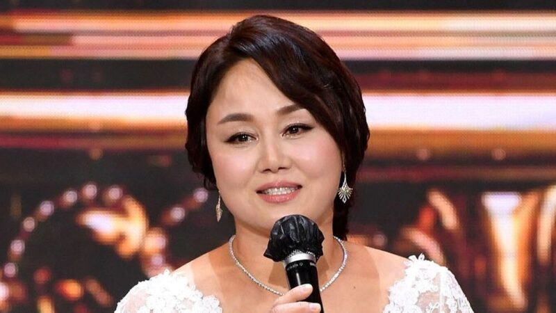 イ・ギョンシル、KTX迷惑謝罪→1日で…「狂った人扱い」