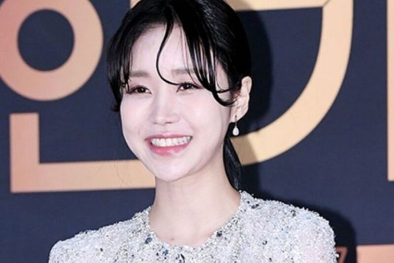 金融マン♡ユン・ジニ、娘に100万円級ダウン着せるも株暴落で涙「一喜一憂はダメ」