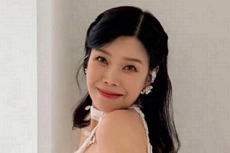 「離婚」のリン、再びおめでたい報告…「来る8月に」