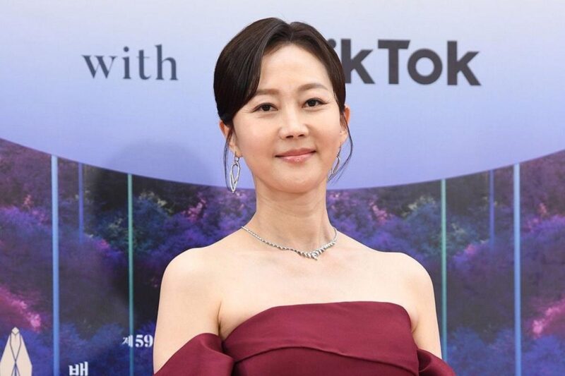 廉晶雅（ヨム・ジョンア）、新たな出発を報告…祝福の声が殺到