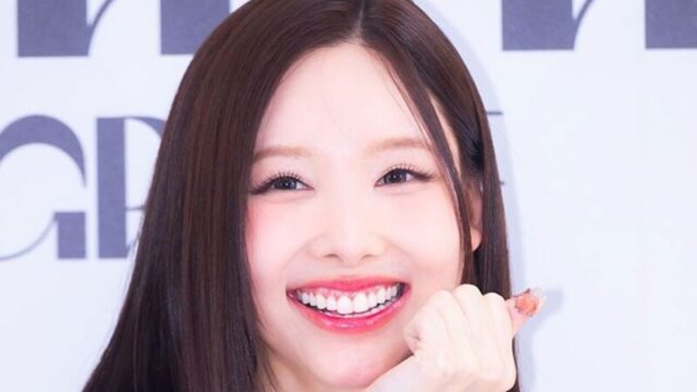 ワンイーチョン、TWICEナヨンと対面「私は11年目のワンス」