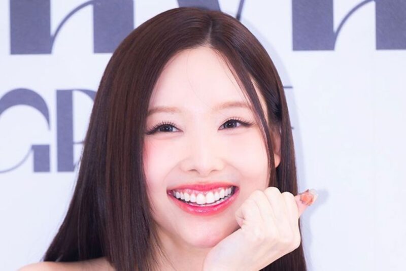 ワンイーチョン、TWICEナヨンと対面「私は11年目のワンス」